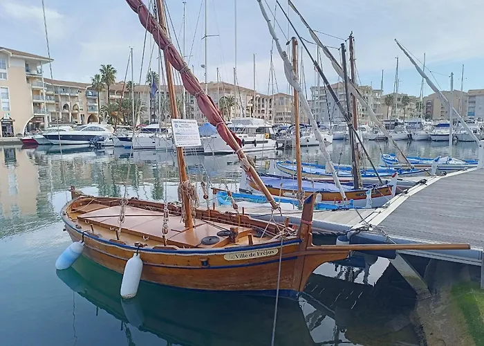 Bleu Marine-6 By Interhome * Frejus