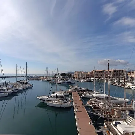 Bleu Marine-6 By Interhome